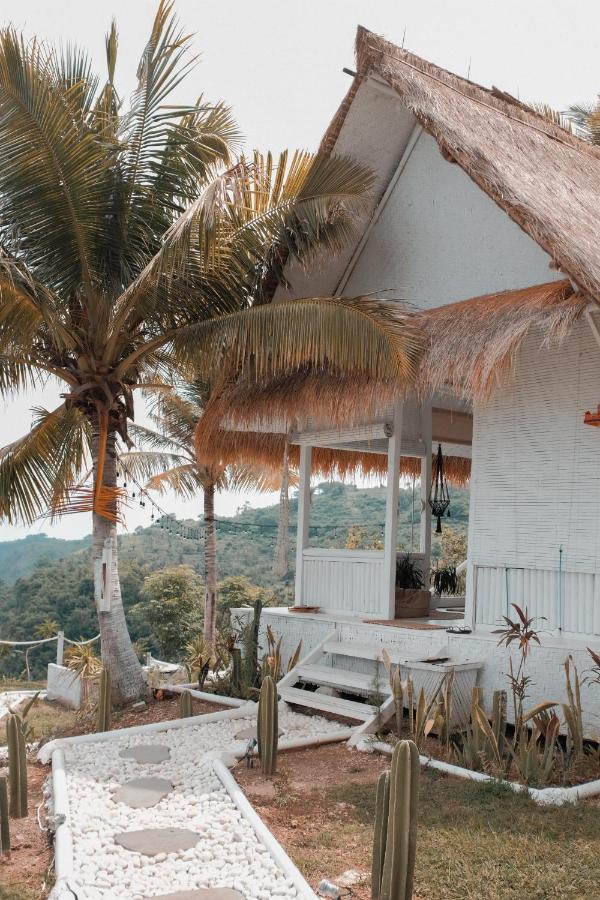Tropical Glamping Nusa Penida - Private Romantic Seaside Bungalow Diamond Beach Polilit Eksteriør bilde