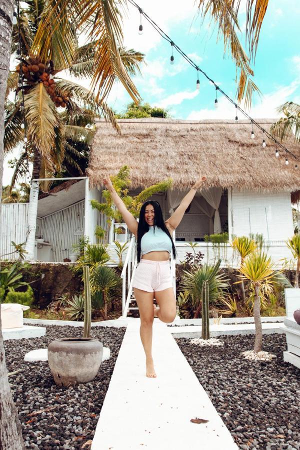 Tropical Glamping Nusa Penida - Private Romantic Seaside Bungalow Diamond Beach Polilit Eksteriør bilde